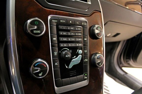 Volvo S80, 2.5 л, АТ, 2011 фото 1