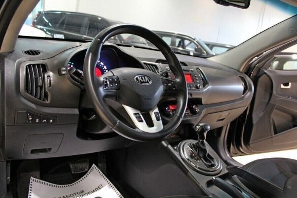 Kia Sportage, 2.0 л, АТ, 2013 фото 2