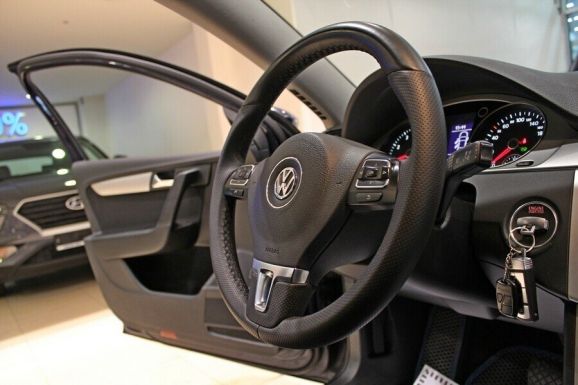 Volkswagen Passat, 1.4 л, Робот, 2013 фото 11