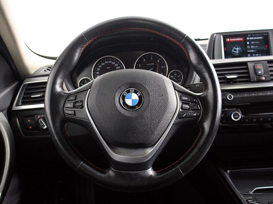 BMW 3 серии, 2.0 л, АТ, 2017 фото 8