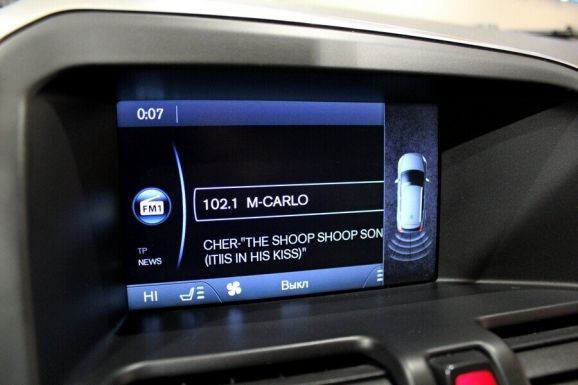 Volvo XC60, 2.4 л, АТ, 2012 фото 2