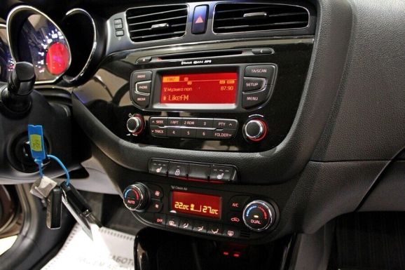 Kia Ceed, 1.6 л, АТ, 2012 фото 8