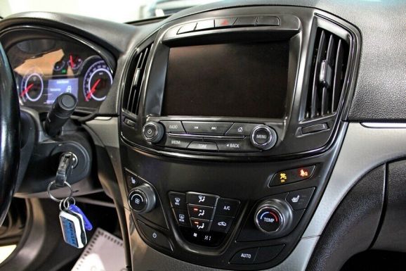 Opel Insignia, 1.6 л, АТ, 2013 фото 10