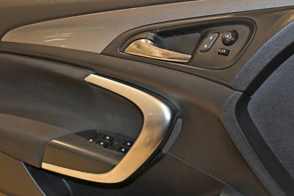 Opel Insignia, 1.6 л, АТ, 2013 фото 2