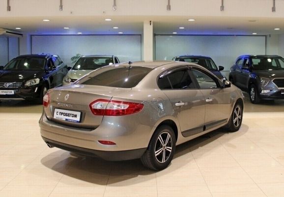 Renault Fluence, 1.6 л, Вариатор, 2013 фото 6