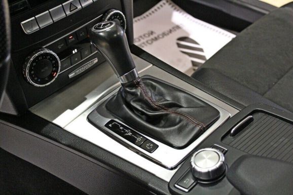 Mercedes-Benz C-Класс, 1.8 л, АТ, 2014 фото 11