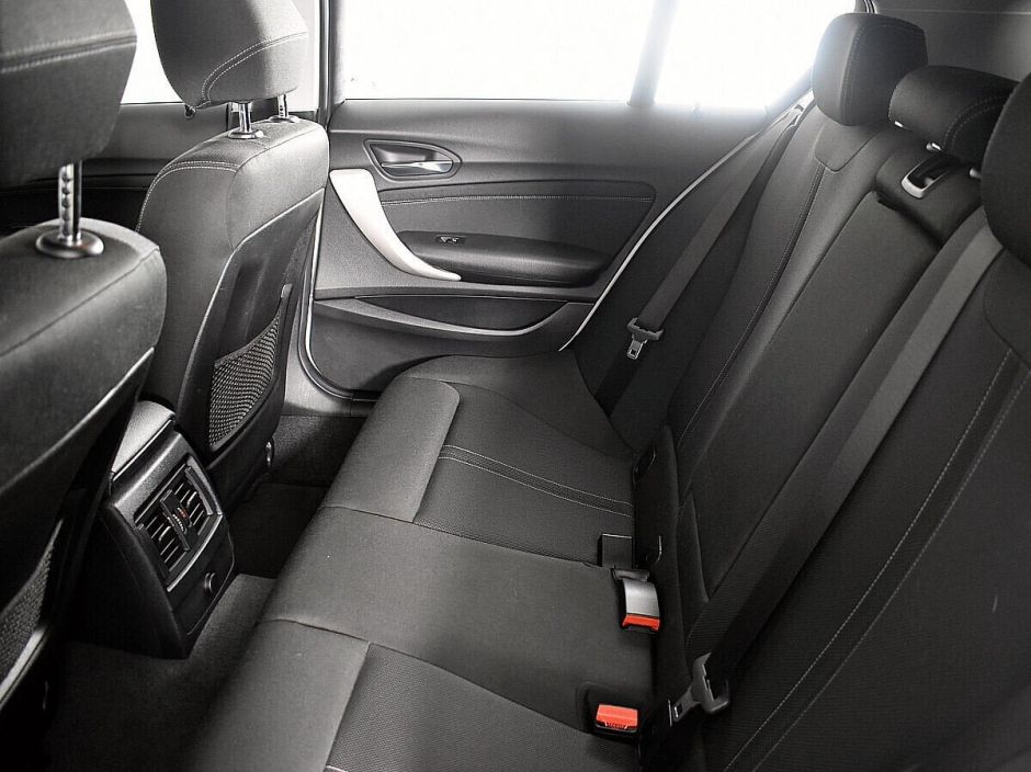 BMW 1 серии, 1.5 л, АТ, 2018 фото 2