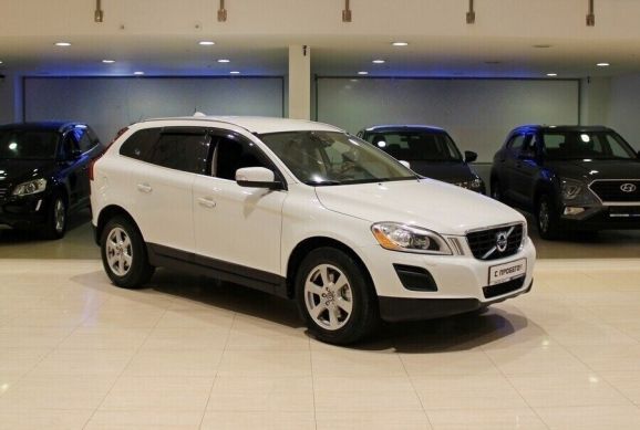 Volvo XC60, 2.4 л, АТ, 2011 фото 4
