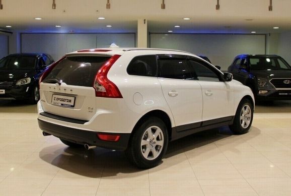 Volvo XC60, 2.4 л, АТ, 2011 фото 6