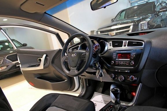 Kia Ceed, 1.6 л, АТ, 2014 фото 7