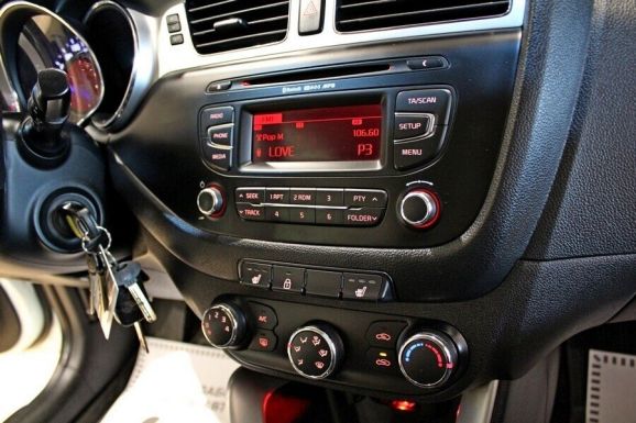 Kia Ceed, 1.6 л, АТ, 2014 фото 9