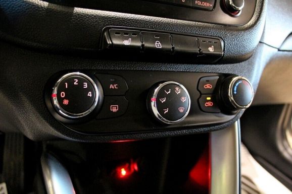 Kia Ceed, 1.6 л, АТ, 2014 фото 2