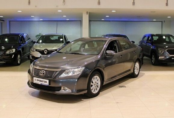 Toyota Camry, 2.0 л, АТ, 2012 фото 3