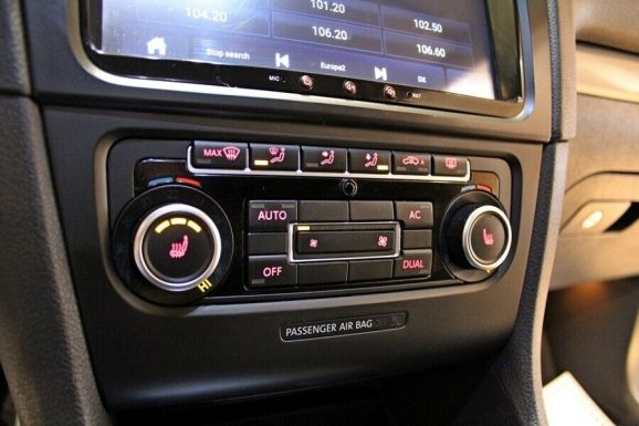 Volkswagen Golf, 1.4 л, Робот, 2012 фото 1