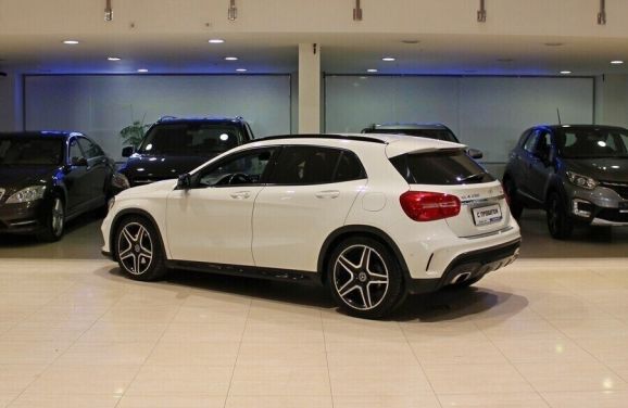 Mercedes-Benz GLA, 2.0 л, Робот, 2016 фото 5