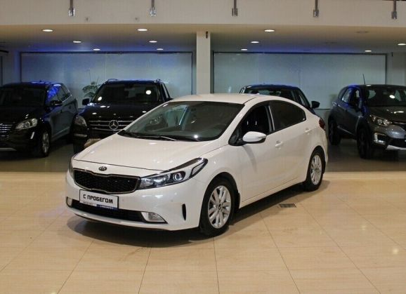 Kia Cerato, 2.0 л, АТ, 2019 фото 3