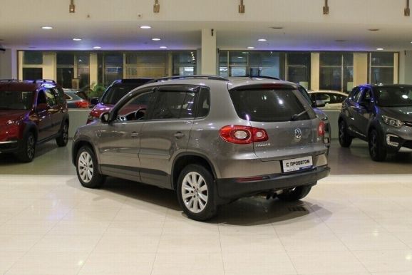 Volkswagen Tiguan, 2.0 л, АТ, 2008 фото 6