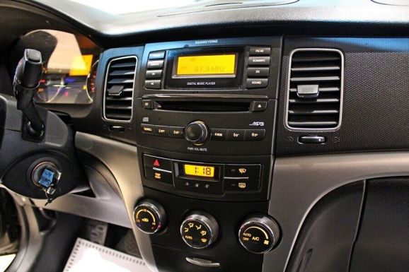 SsangYong Actyon, 2.0 л, АТ, 2012 фото 8