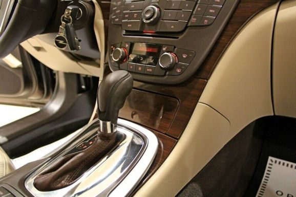 Opel Insignia, 2.0 л, АТ, 2012 фото 11