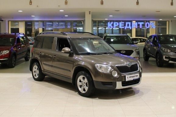 Skoda Yeti, 1.2 л, Робот, 2011 фото 4