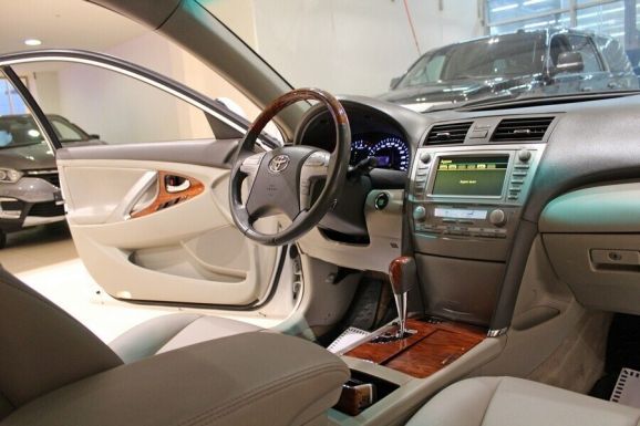 Toyota Camry, 3.5 л, АТ, 2010 фото 7