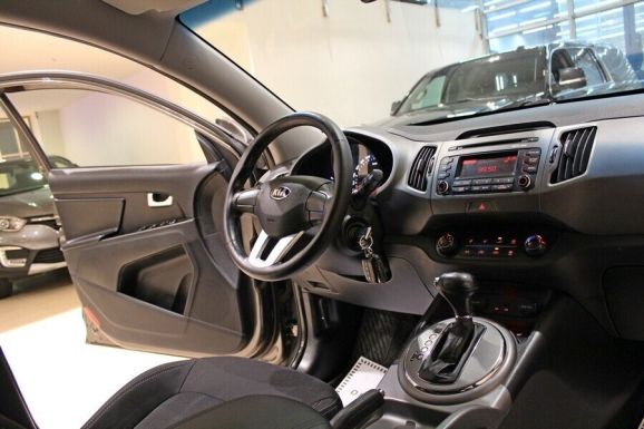Kia Sportage, 2.0 л, АТ, 2014 фото 7