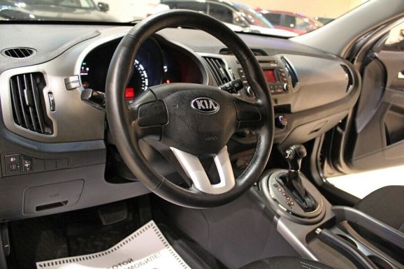 Kia Sportage, 2.0 л, АТ, 2014 фото 2