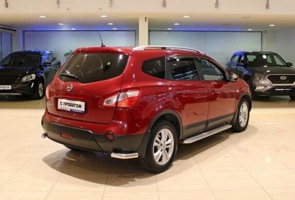 Nissan Qashqai+2, 2.0 л, Вариатор, 2013 фото 4