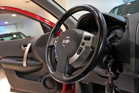 Nissan Qashqai+2, 2.0 л, Вариатор, 2013 фото 2