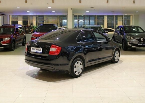 Skoda Rapid, 1.6 л, МТ, 2015 фото 6