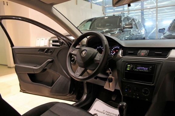 Skoda Rapid, 1.6 л, МТ, 2015 фото 7