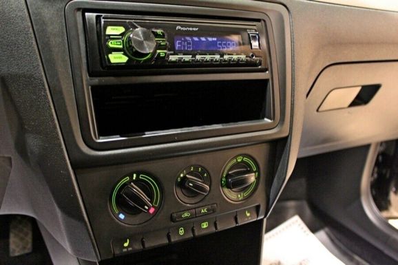 Skoda Rapid, 1.6 л, МТ, 2015 фото 1