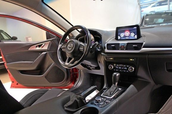 Mazda 3, 1.5 л, АТ, 2017 фото 9