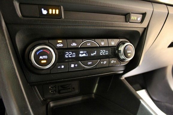 Mazda 3, 1.5 л, АТ, 2017 фото 1