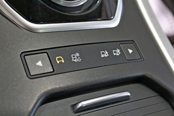 Land Rover Range Rover Evoque, 2.2 л, АТ, 2012 фото 1