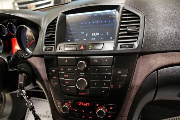 Opel Insignia, 2.0 л, АТ, 2011 фото 10