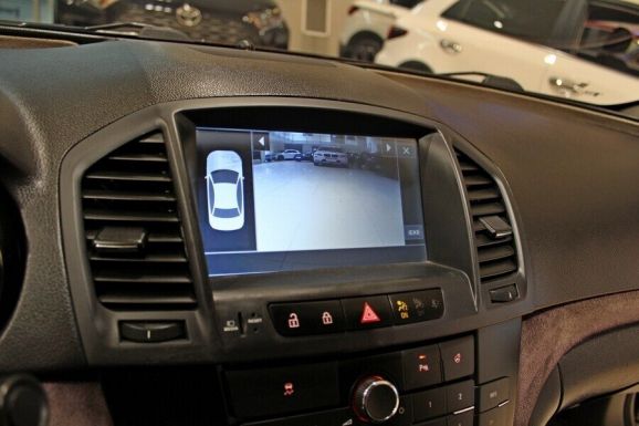 Opel Insignia, 2.0 л, АТ, 2011 фото 1