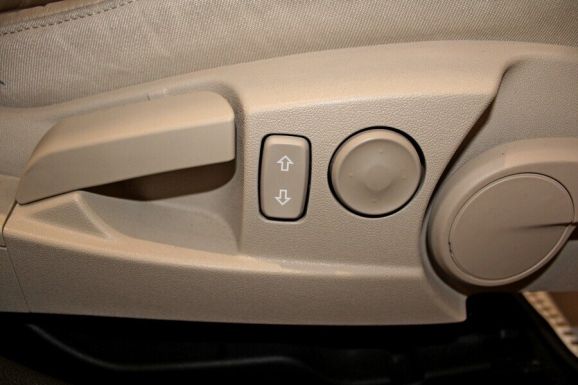 Opel Insignia, 1.6 л, АТ, 2014 фото 9