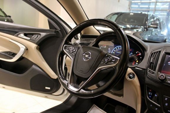 Opel Insignia, 1.6 л, АТ, 2014 фото 12