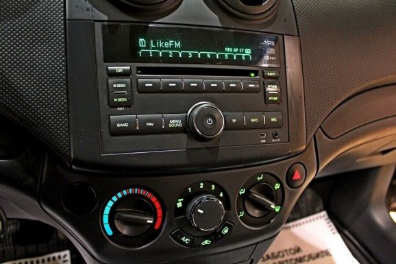 Chevrolet Aveo, 1.4 л, АТ, 2010 фото 1