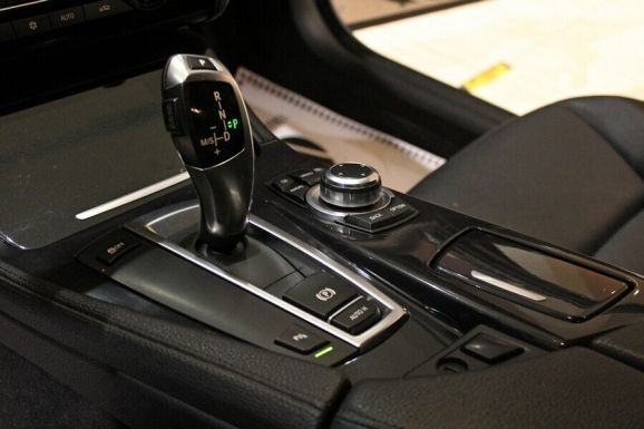 BMW 5 серии, 2.5 л, АТ, 2011 фото 11