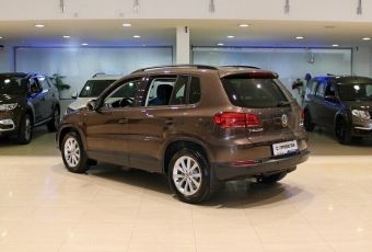 Volkswagen Tiguan, 2.0 л, АКПП, 2015 фото 5