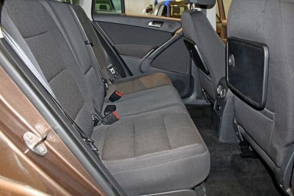 Volkswagen Tiguan, 2.0 л, АТ, 2015 фото 8