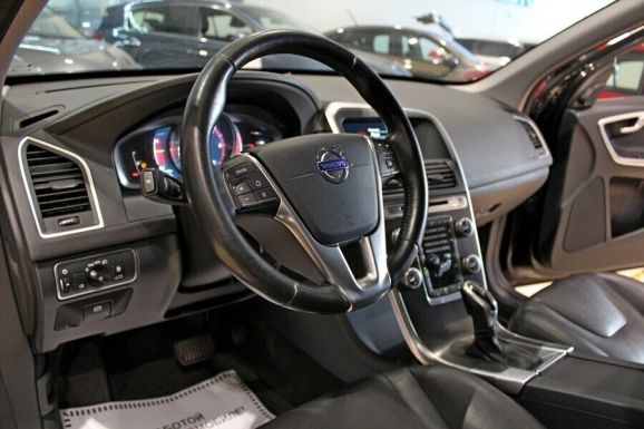 Volvo XC60, 2.4 л, АТ, 2015 фото 7