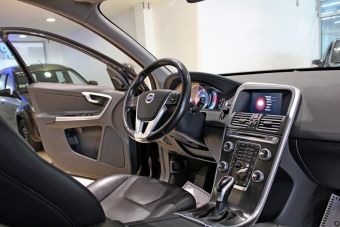 Volvo XC60, 2.4 л, АКПП, 2015 фото 10