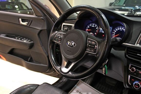 Kia Optima, 2.0 л, АТ, 2017 фото 11