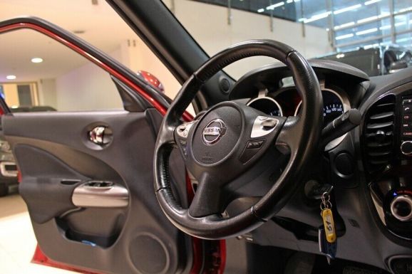 Nissan Juke, 1.6 л, Вариатор, 2014 фото 2