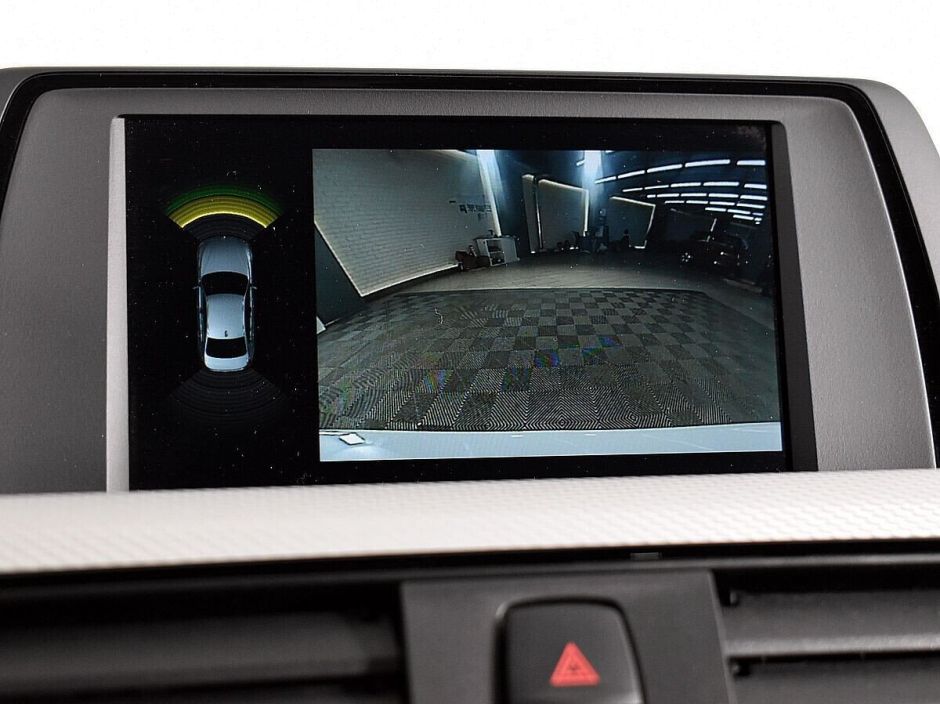 BMW 3 серии, 2.0 л, АТ, 2018 фото 2