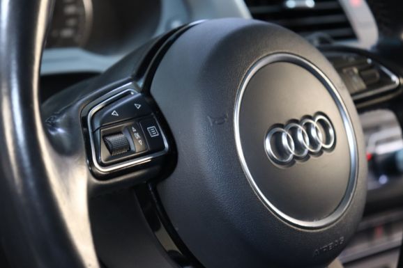 Audi Q3, 2.0 л, Робот, 2014 фото 10