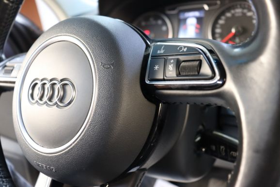 Audi Q3, 2.0 л, Робот, 2014 фото 11